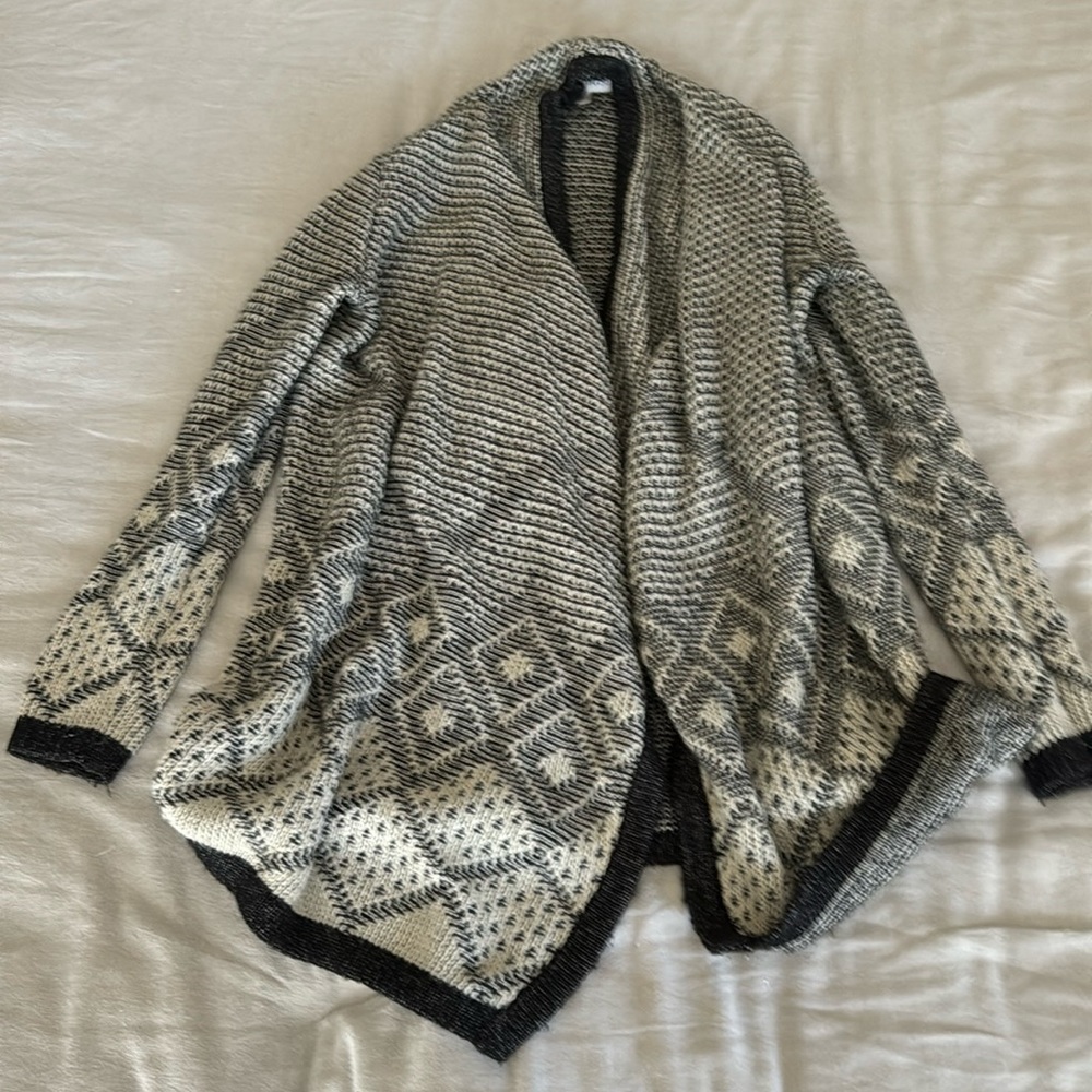 Grey black and ivory waterfall knitted cardigan sz s